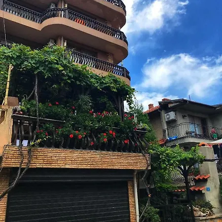 Guest house Hristovi *