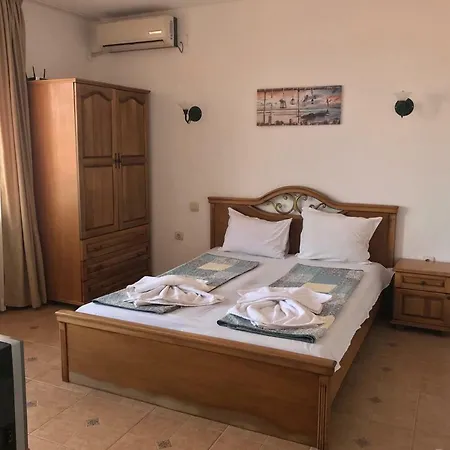 Guest house Hristovi *